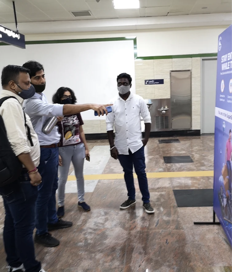 On-ground usability testing at a Metro station
